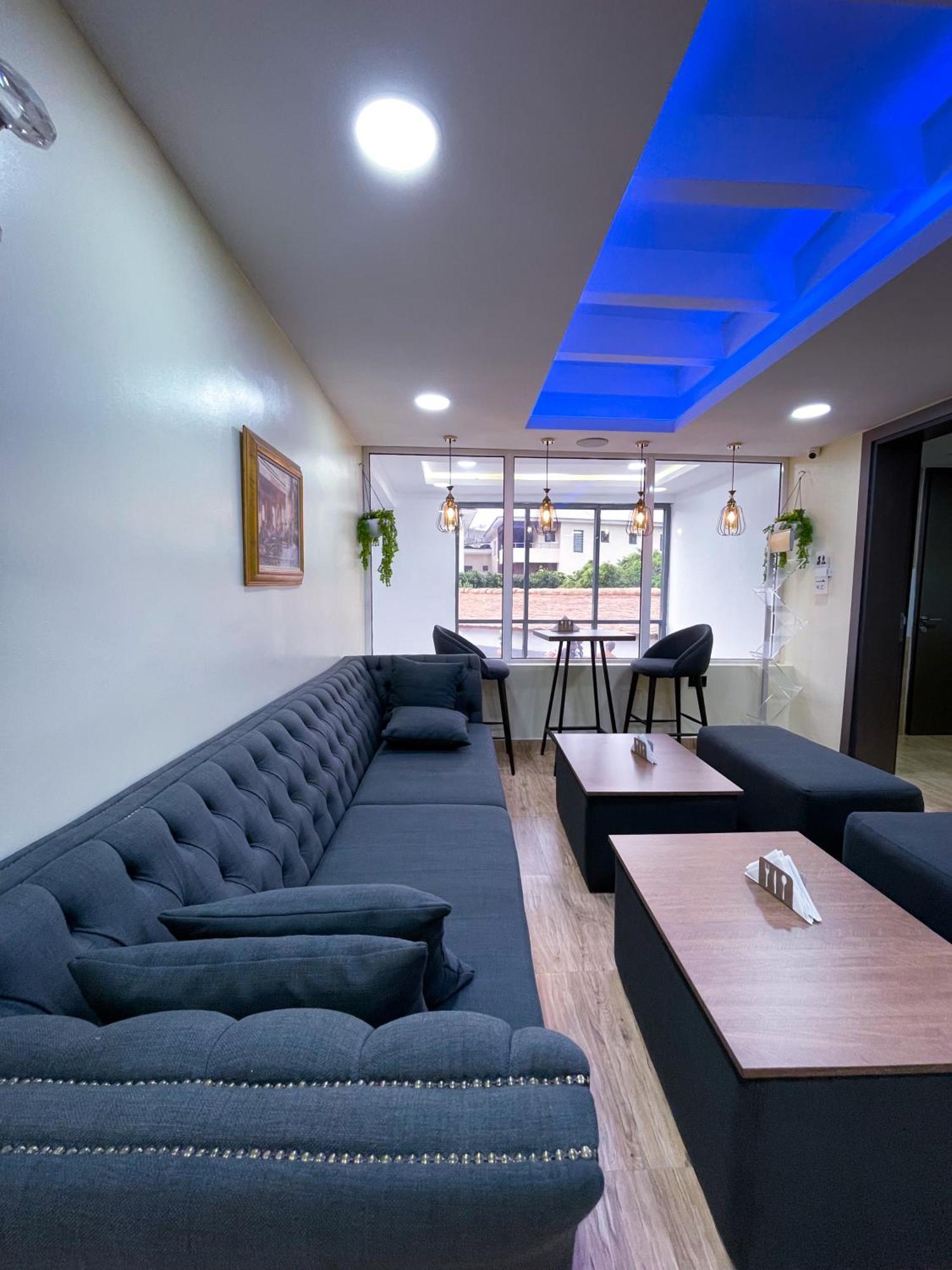 The Mayrock Hotel أبوجا المظهر الخارجي الصورة